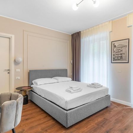 Torriani Suites Foresteria Lombarda Milán Exterior foto