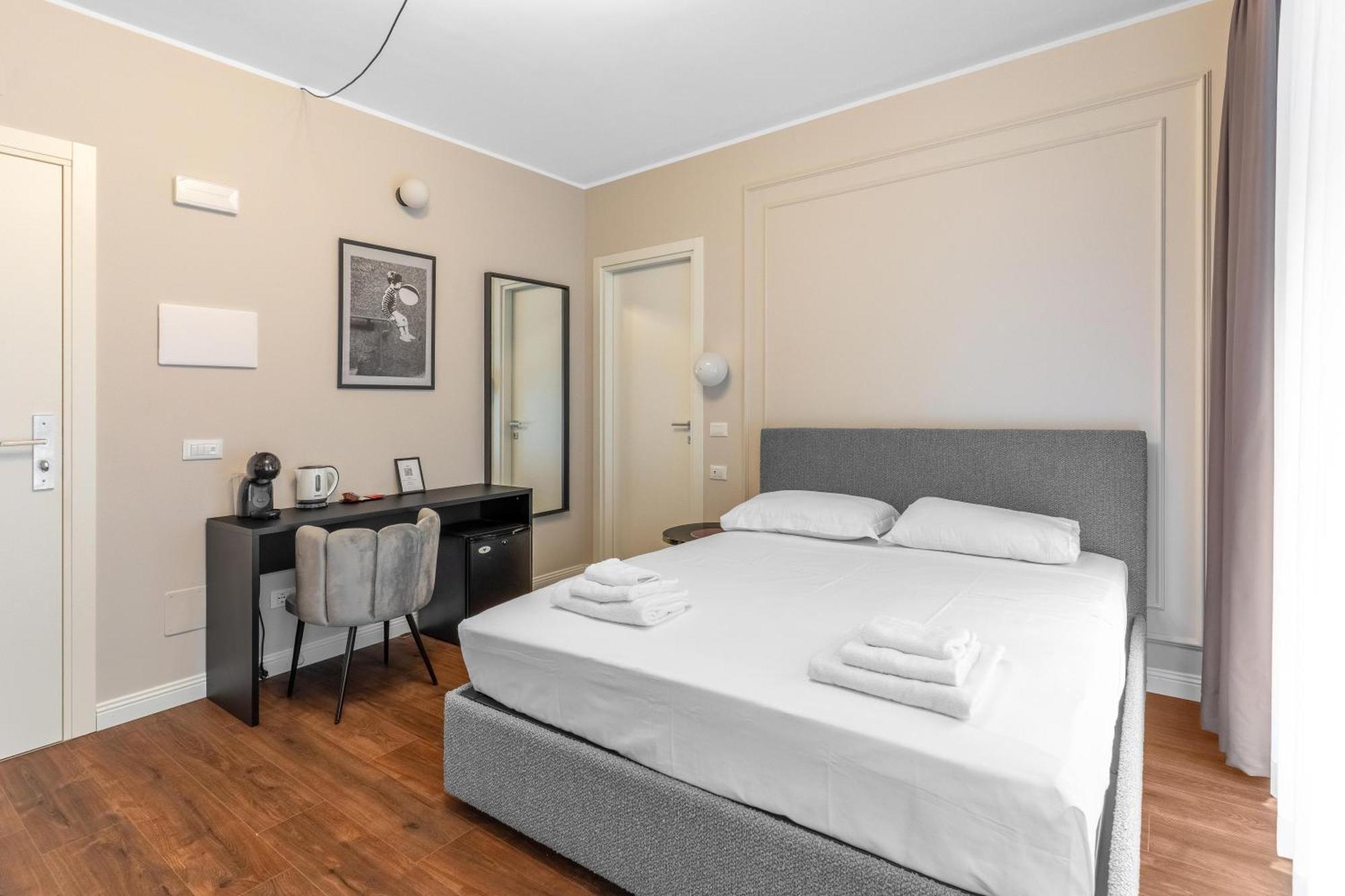 Torriani Suites Foresteria Lombarda Milán Exterior foto